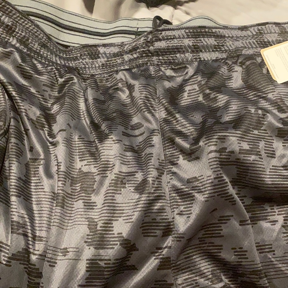 Basketball shorts - never worn!